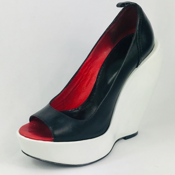 Givenchy Women's Open Toe Platform Pump Wedges - Picture 4 of 8